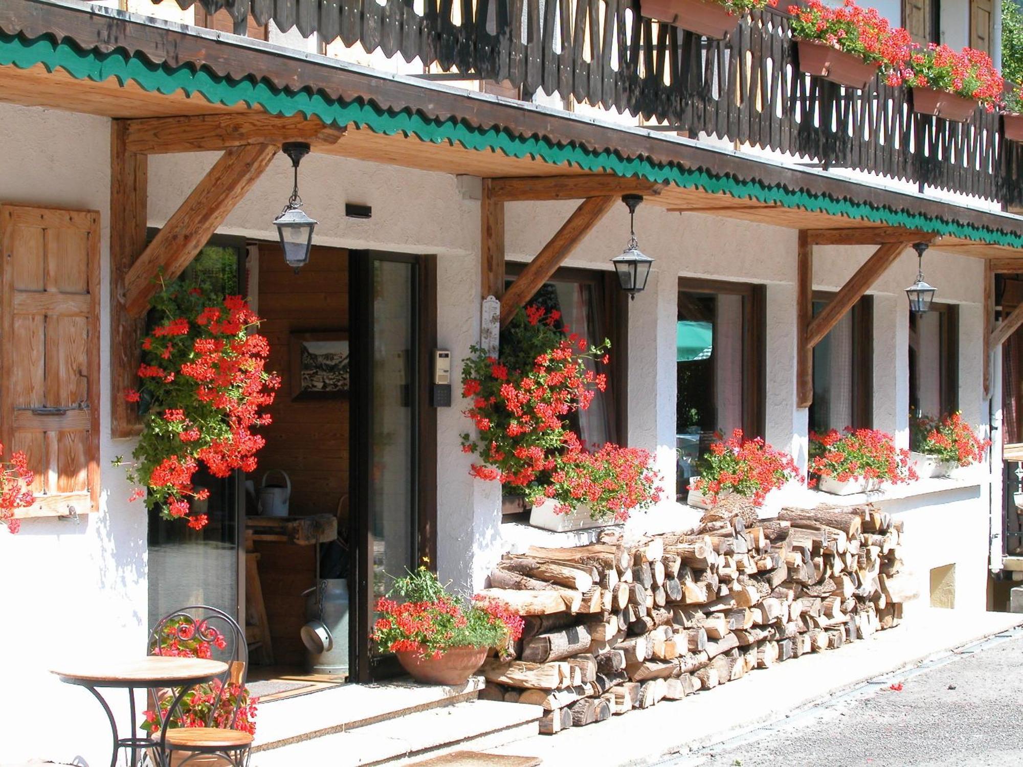 Fleur Des Neiges Hotel มอร์ซีน ภายนอก รูปภาพ